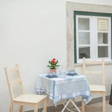 Alfama Charming Apt With 2 Free Bikes By Timecooler 리스본 외부 사진